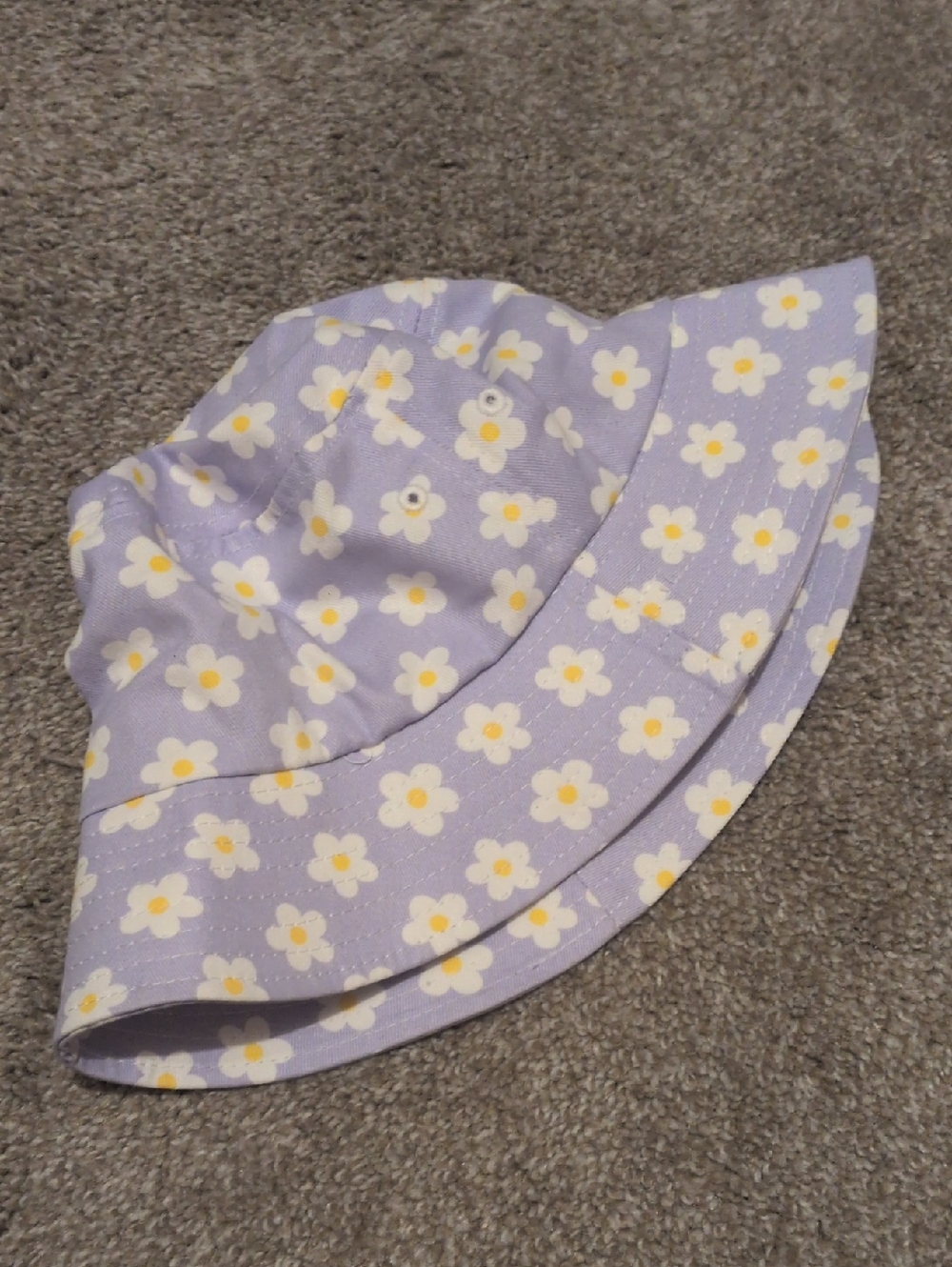 Ulta Ladies Lavender Floral Bucket Hat Daisy Print